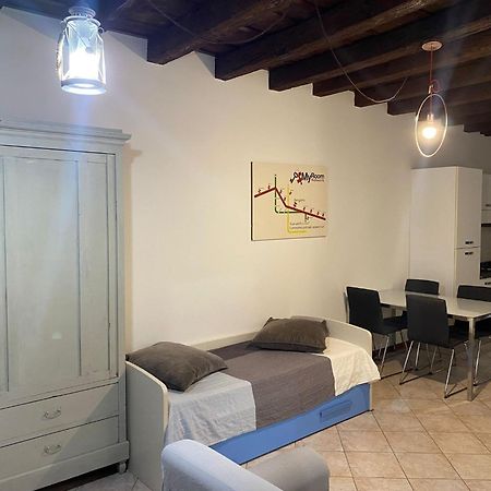 Myroom Center Flat Bergamo Eksteriør bilde
